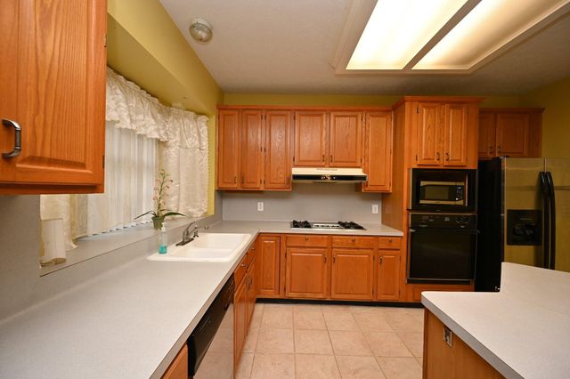 4002 Mission Valley Drive, Missouri City, TX 77459