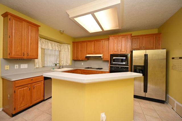 4002 Mission Valley Drive, Missouri City, TX 77459