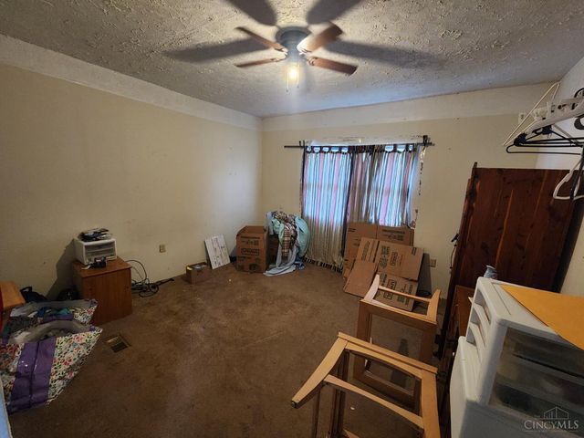 1512 Pleasant Avenue, Hamilton, OH 45015