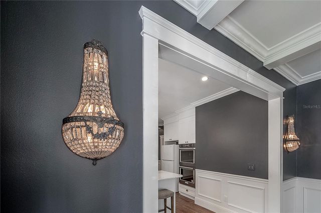 6009 N SUWANEE AVENUE, Tampa, FL 33604