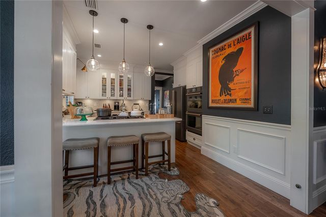 6009 N SUWANEE AVENUE, Tampa, FL 33604