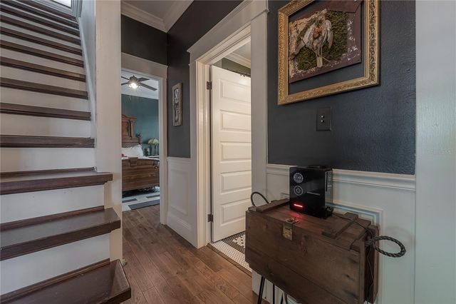 6009 N SUWANEE AVENUE, Tampa, FL 33604