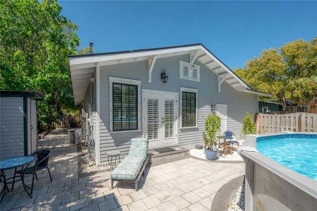 6009 N SUWANEE AVENUE, Tampa, FL 33604