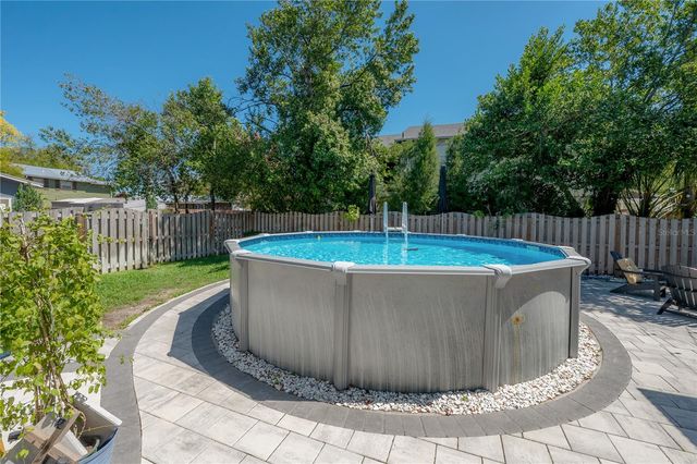 6009 N SUWANEE AVENUE, Tampa, FL 33604