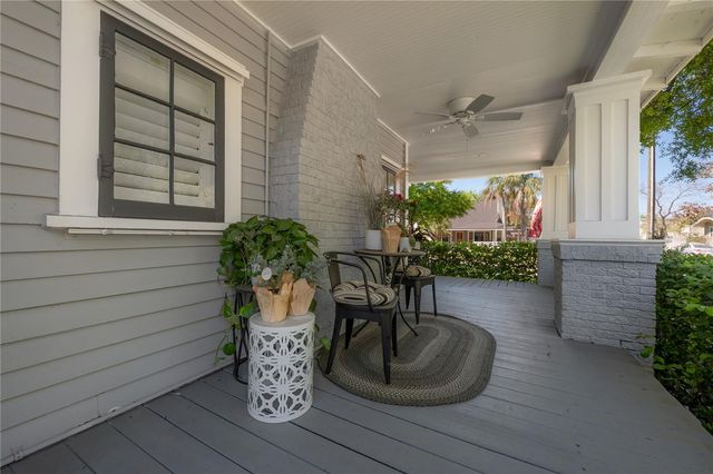 6009 N SUWANEE AVENUE, Tampa, FL 33604