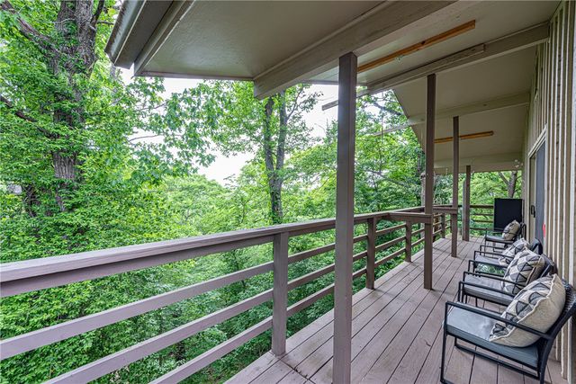 53 Hope Drive, Bella Vista, AR 72715