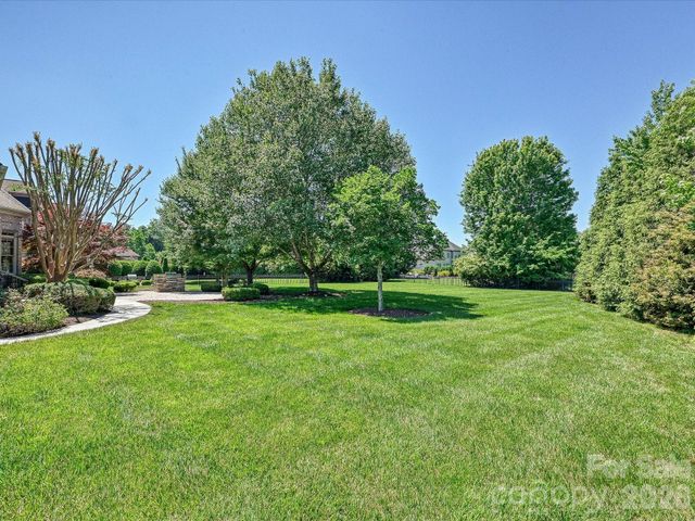 1208 Venetian Way Drive, Waxhaw, NC 28173
