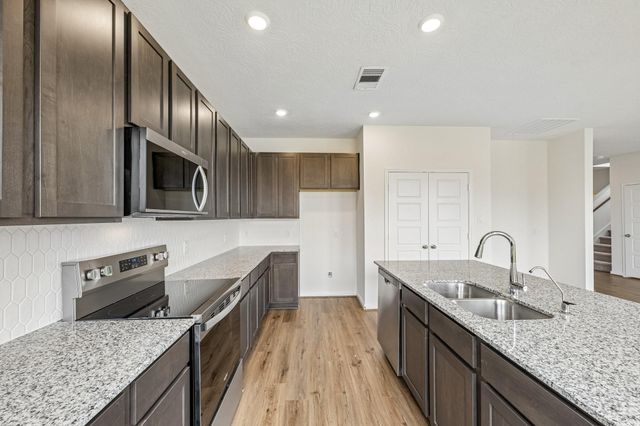 2503 Spruce Hill Road, Beasley, TX 77417