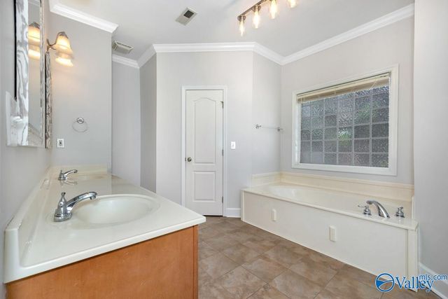 138 River Walk Trail, New Market, AL 35761