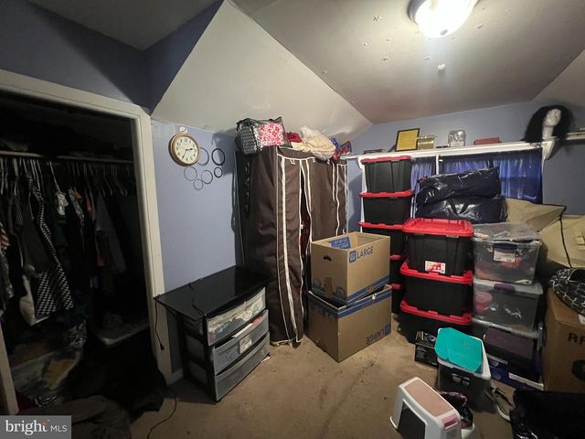 27 N LAFAYETTE AVE, Morrisville, PA 19067
