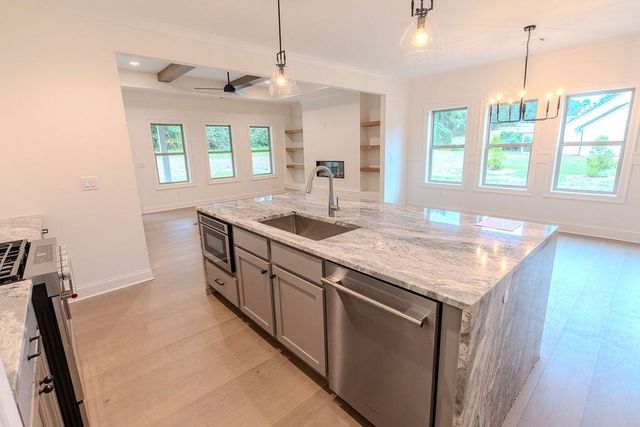 362 Races Road, Hoschton, GA 30548