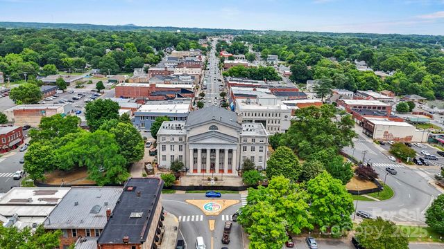 921 Hallman Branch Lane, Lincolnton, NC 28092