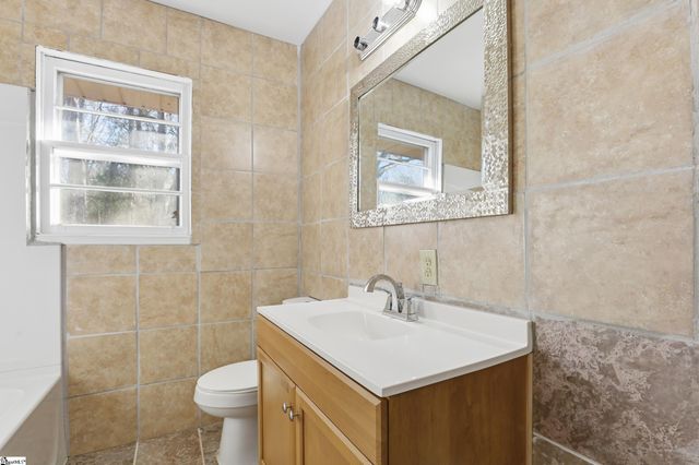 201 Francis Marion Drive, Spartanburg, SC 29302