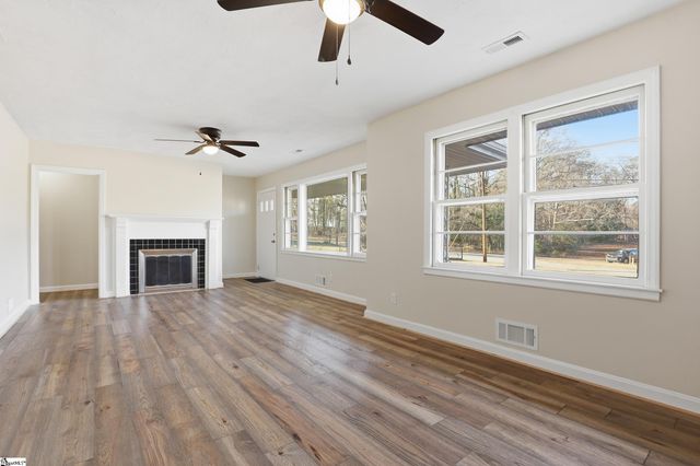 201 Francis Marion Drive, Spartanburg, SC 29302