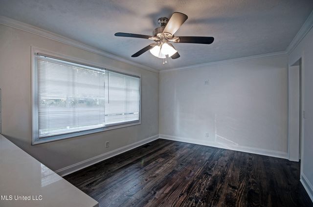 4631 Old Canton Road, Jackson, MS 39211
