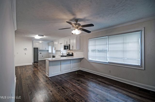 4631 Old Canton Road, Jackson, MS 39211