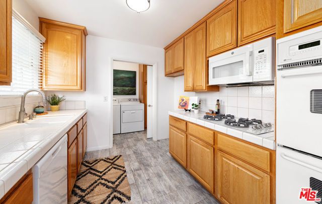 10746 Cranks Road, Culver City, CA 90230