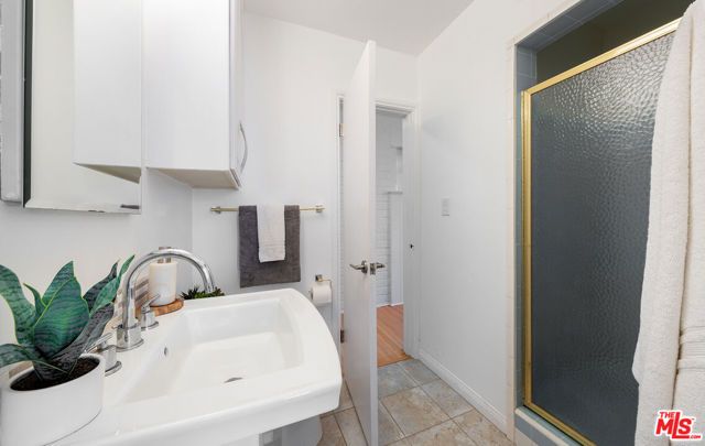 10746 Cranks Road, Culver City, CA 90230