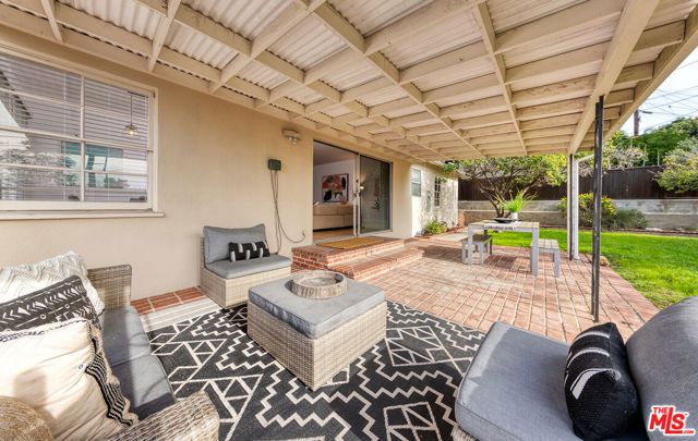 10746 Cranks Road, Culver City, CA 90230