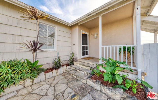 10746 Cranks Road, Culver City, CA 90230