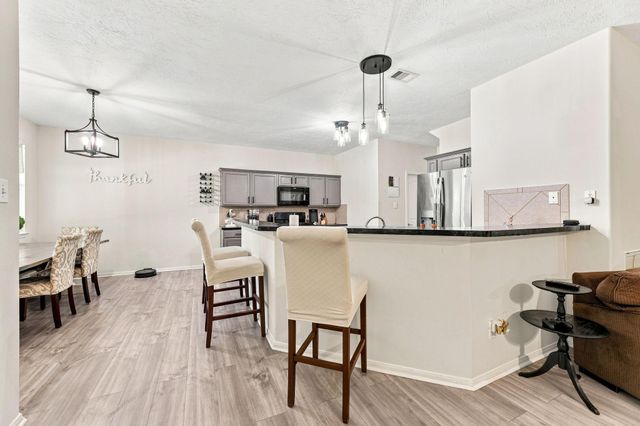 1022 Summer Park Boulevard, Conroe, TX 77303