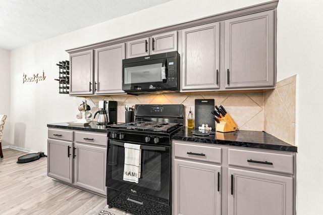 1022 Summer Park Boulevard, Conroe, TX 77303