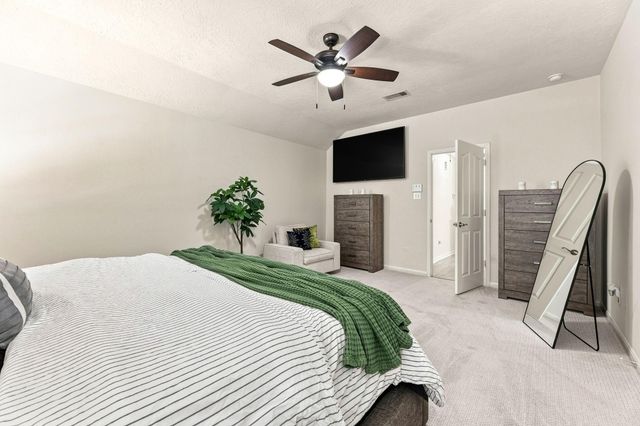 1022 Summer Park Boulevard, Conroe, TX 77303