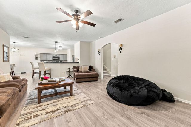 1022 Summer Park Boulevard, Conroe, TX 77303
