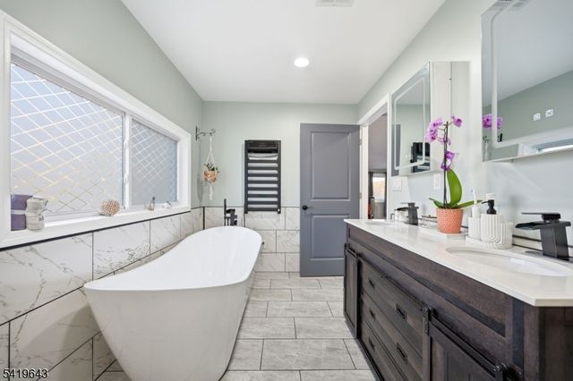 630 Warwick Tpke, West Milford Twp., NJ 07421