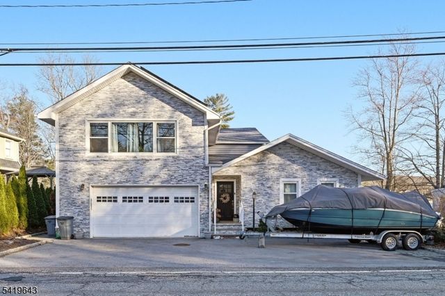 630 Warwick Tpke, West Milford Twp., NJ 07421