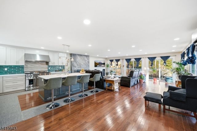 630 Warwick Tpke, West Milford Twp., NJ 07421