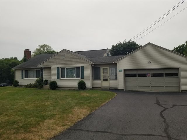320 Palmer Rd, Ware, MA 01082