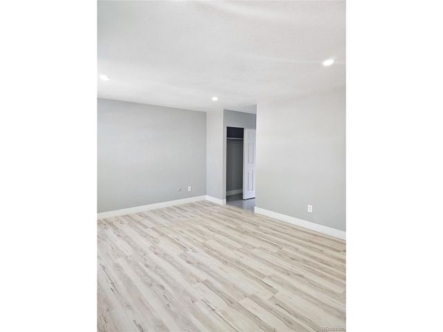 4716 Freeport Way, Denver, CO 80239