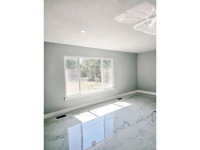 4716 Freeport Way, Denver, CO 80239