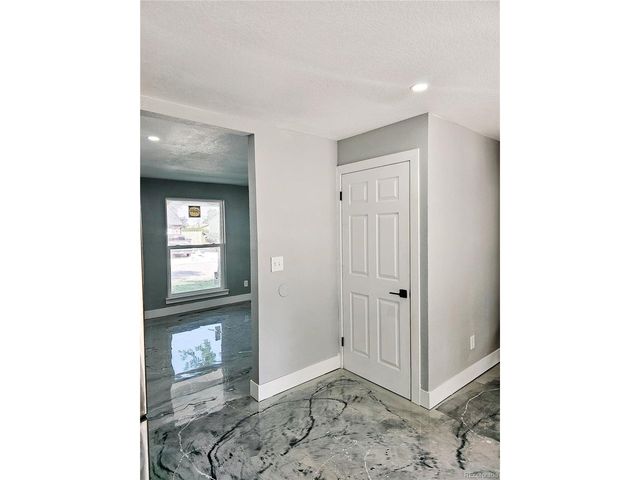 4716 Freeport Way, Denver, CO 80239