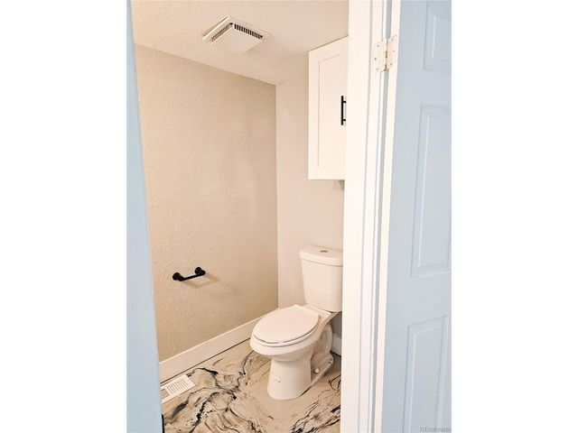 4716 Freeport Way, Denver, CO 80239