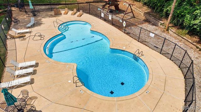 1162 Cantina Drive, St Louis, MO 63141