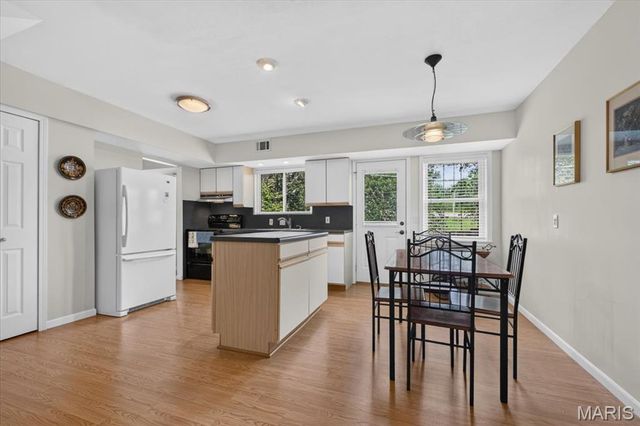1162 Cantina Drive, St Louis, MO 63141