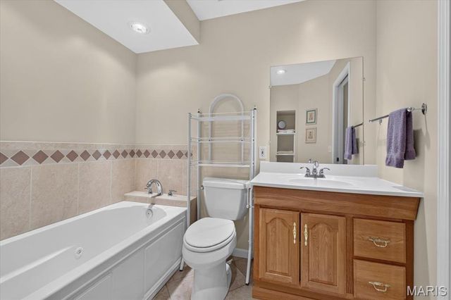 1162 Cantina Drive, St Louis, MO 63141