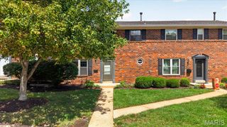 1162 Cantina Drive, St Louis, MO 63141