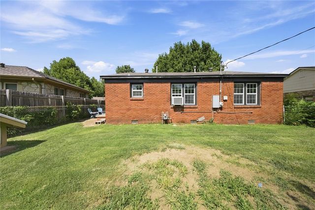 3828 NW 17th Street, Oklahoma City, OK 73107
