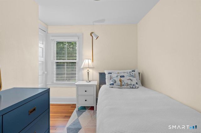 136 Whitman Avenue, West Hartford, CT 06107