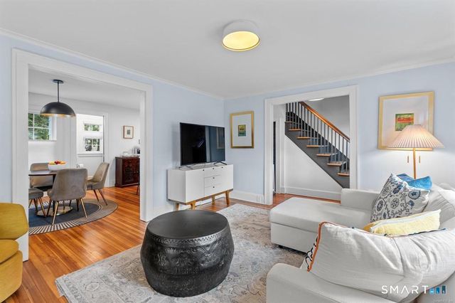 136 Whitman Avenue, West Hartford, CT 06107