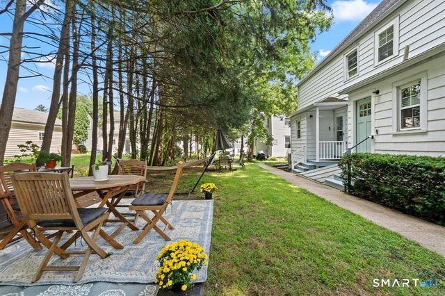 136 Whitman Avenue, West Hartford, CT 06107
