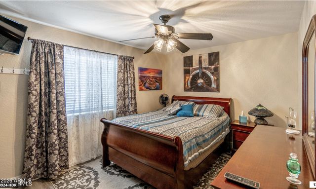 18026 N EVERSON Drive, Glendale, AZ 85308