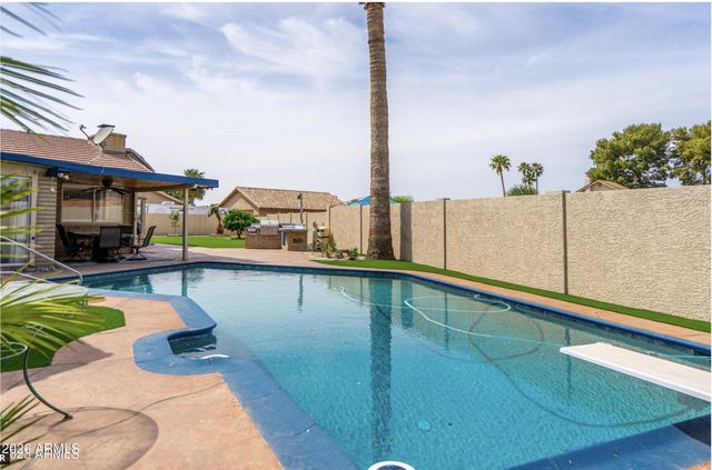 18026 N EVERSON Drive, Glendale, AZ 85308