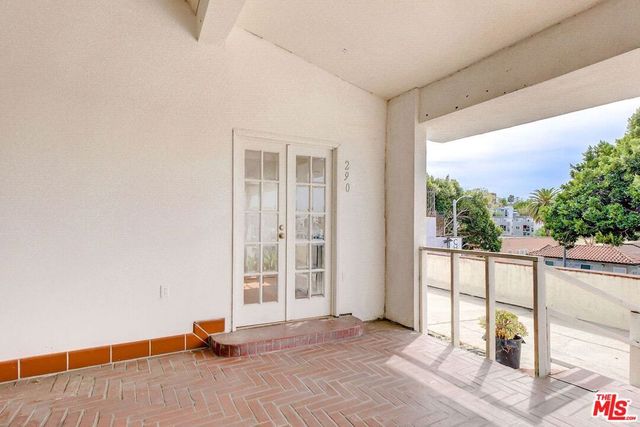 288 S Coronado Street, Los Angeles, CA 90057