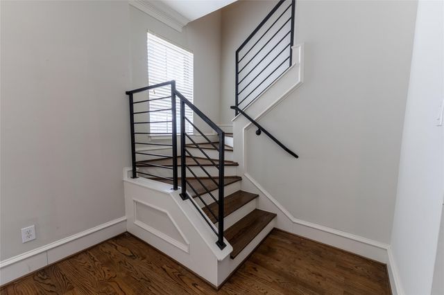 5226 Kiam St Street 1023, Houston, TX 77007