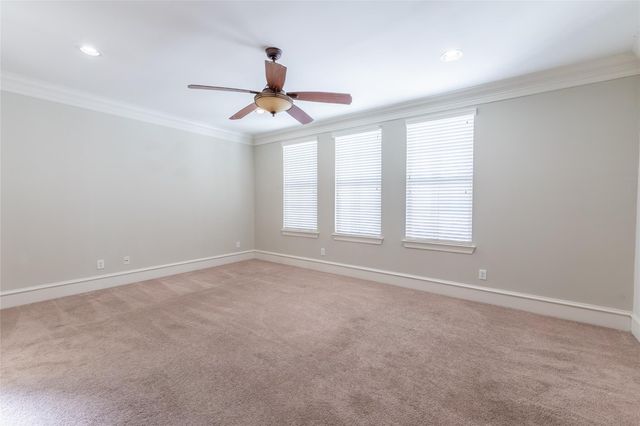 5226 Kiam St Street 1023, Houston, TX 77007