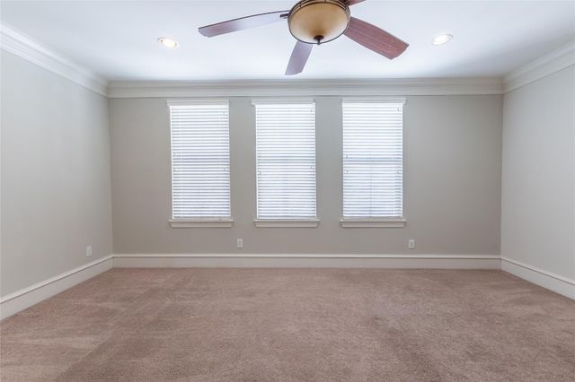 5226 Kiam St Street 1023, Houston, TX 77007